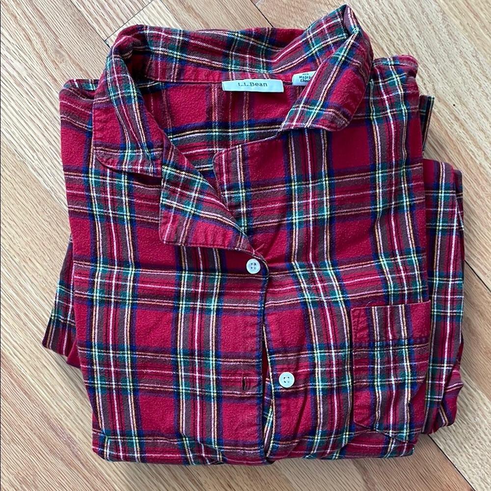 L.L. Bean Red Plaid Cotton Flannel Pajama Top